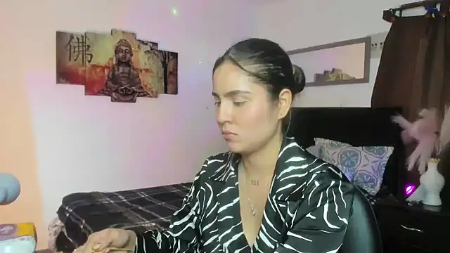 alisa jhons1 online show from September 19, 2:04 am