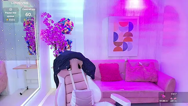 Gabby evanns online show from October 8, 12:07 pm