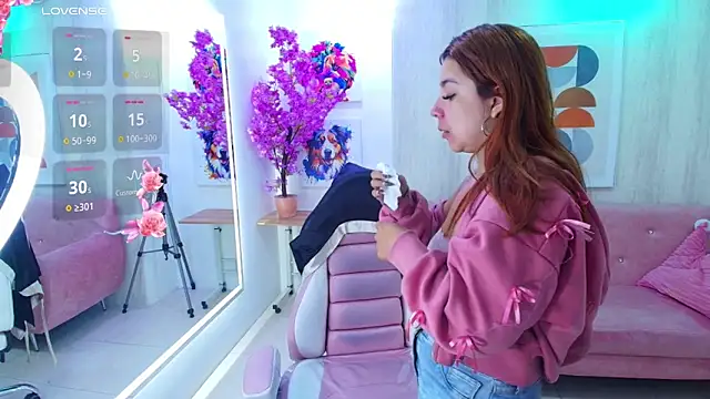 Gabby evanns online show from April 7, 12:07 pm