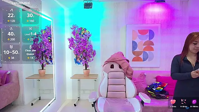 Gabby evanns online show from November 17, 12:20 pm