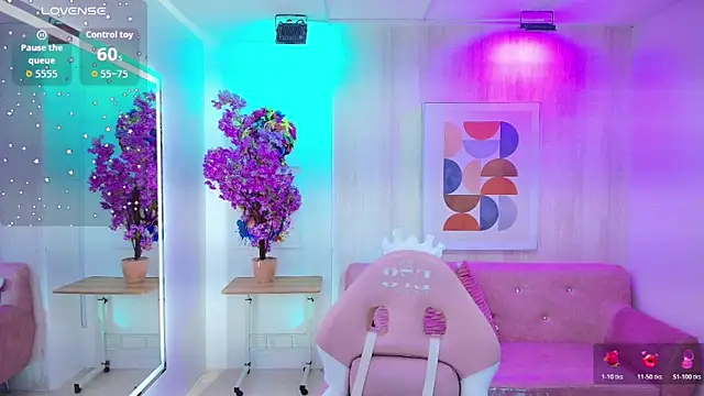 Gabby evanns online show from October 24, 12:04 pm