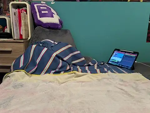 BigAssChubby online show from April 24, 2:46 am
