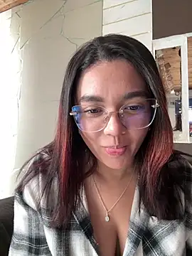 camianddanna online show from December 19, 8:44 pm