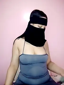 Salimasexyxh online show from April 23, 6:31 pm