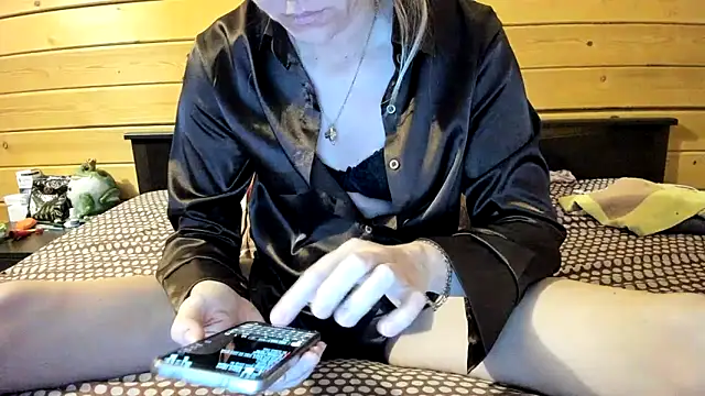 Cookiecutey online show from May 20, 7:33 pm