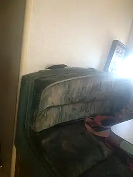 LargeDominoes online show from March 14, 9:54 pm