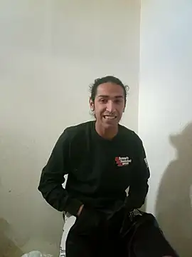 LargeDominoes online show from April 13, 4:33 pm