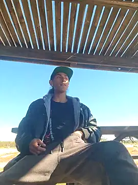 LargeDominoes online show from March 8, 5:49 pm