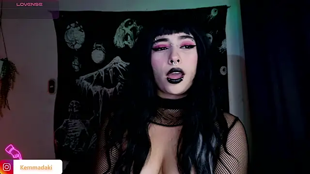 kemmadakii online show from April 10, 11:12 pm