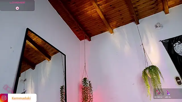 kemmadakii online show from March 8, 2:04 am