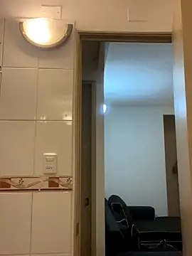 WhiteWomen online show from November 12, 11:19 pm