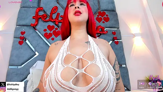 ashlyrey-1 online show from February 16, 1:58 am