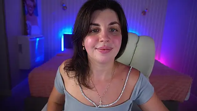 MirandaWong online show from September 13, 7:25 pm