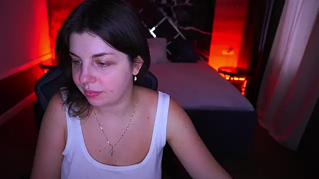 MirandaWong online show from November 3, 6:51 am