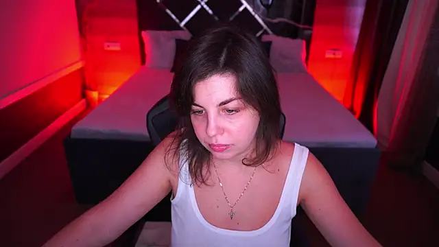 MirandaWong online show from September 20, 5:45 am