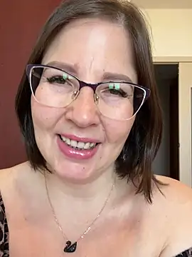 Snapshot of B_Bonya_m chatting on September 12, 3:50 am B Bonya m online show from September 12, 3:50 am