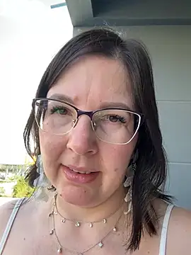 Snapshot of B_Bonya_m chatting on January 15, 3:21 am B Bonya m online show from January 15, 3:21 am