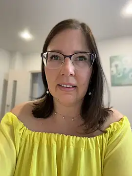 Snapshot of B_Bonya_m chatting on July 13, 4:12 am B Bonya m online show from July 13, 4:12 am