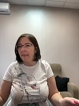 Snapshot of B_Bonya_m chatting on October 5, 4:36 am B Bonya m online show from October 5, 4:36 am