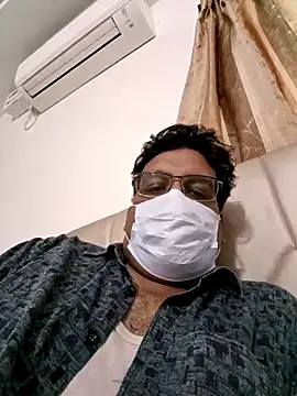 Snapshot of ridetoheaven chatting on September 25, 4:07 am ridetoheaven online show from September 25, 4:07 am