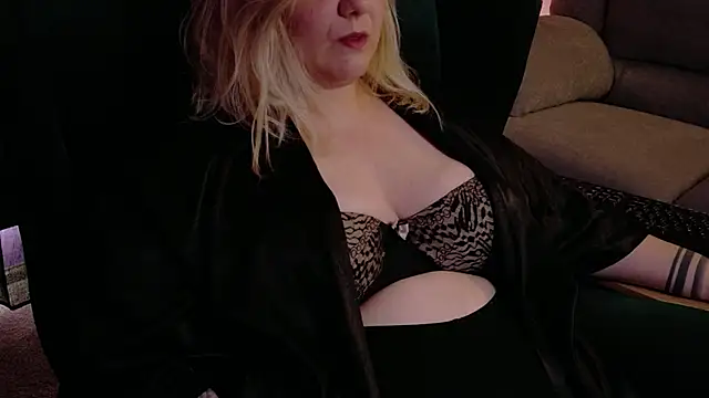 GoddessSade online show from November 12, 10:02 pm