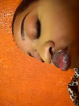 vic pretynhaa online show from February 22, 4:08 pm