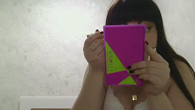 StarandMoon online show from December 4, 8:30 pm