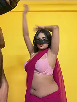 Hotcouple012 online show from February 7, 7:11 pm