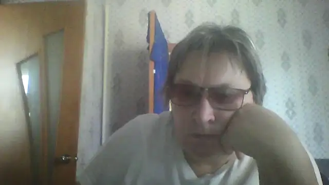MelanieCold467 online show from September 26, 9:05 am