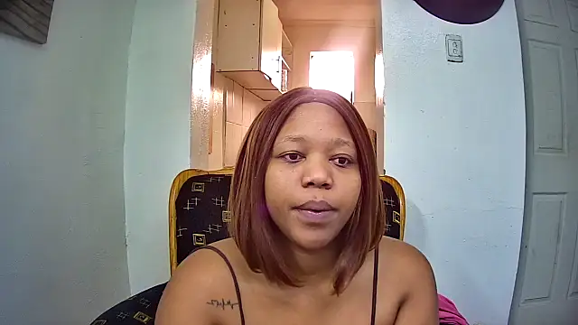 GoldenPussyXOXO online show from July 2, 8:53 am