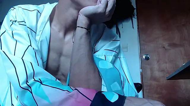 calioppe01 online show from November 22, 1:10 pm