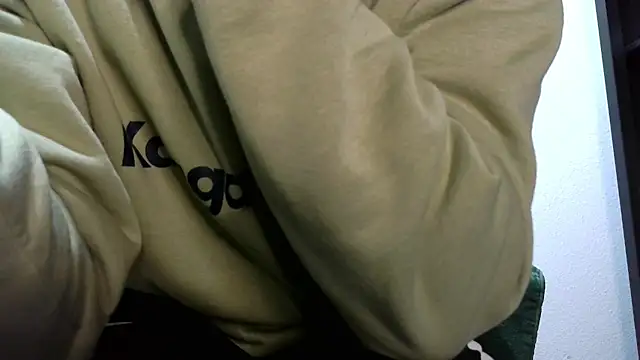 calioppe01 online show from February 13, 8:58 am