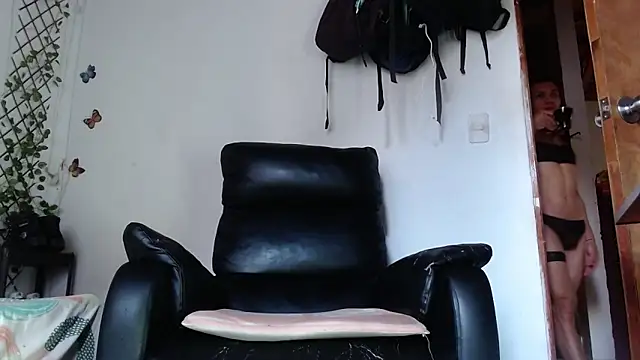 calioppe01 online show from November 9, 1:15 pm