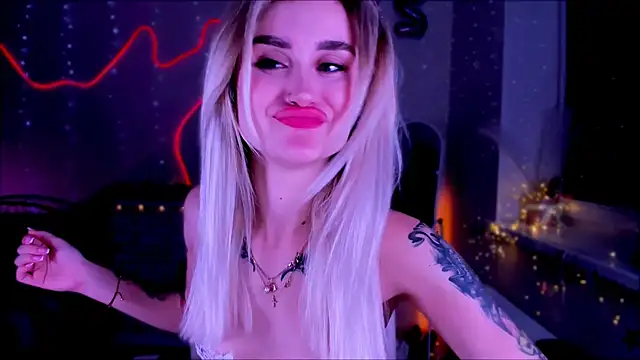  Ravenaa online show from February 6, 5:51 pm