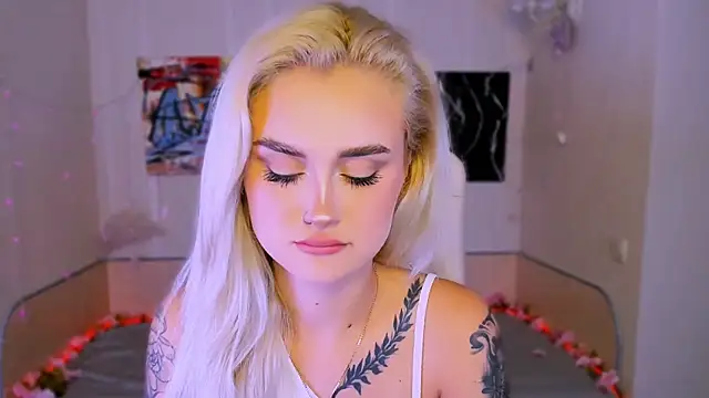  Ravenaa online show from November 11, 11:27 am