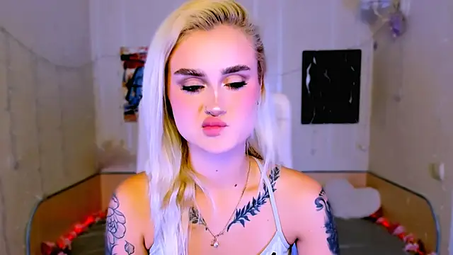  Ravenaa online show from November 30, 4:41 pm