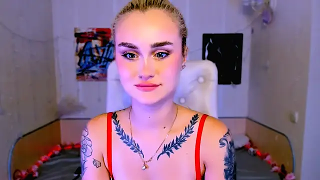  Ravenaa online show from December 3, 4:17 pm