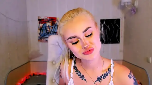  Ravenaa online show from October 21, 2:27 pm