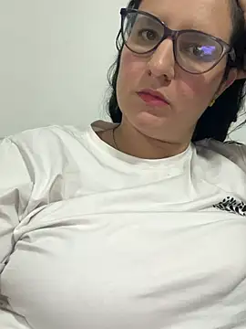 Soe Lara online show from March 16, 11:59 pm