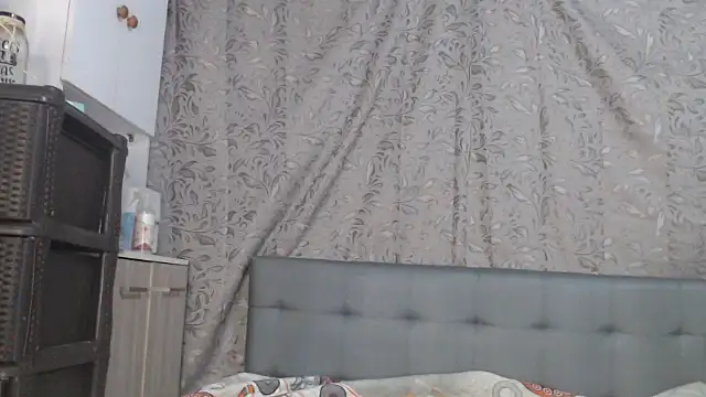 Soe Lara online show from March 20, 1:34 pm