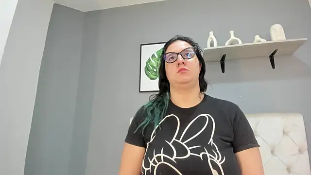 Soe Lara online show from January 16, 11:58 am