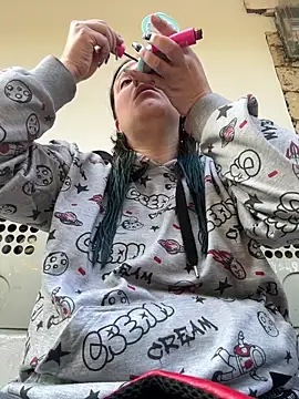 Soe Lara online show from December 19, 1:02 pm