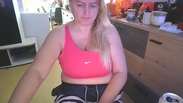 Meliss Official9 online show from November 1, 8:19 am