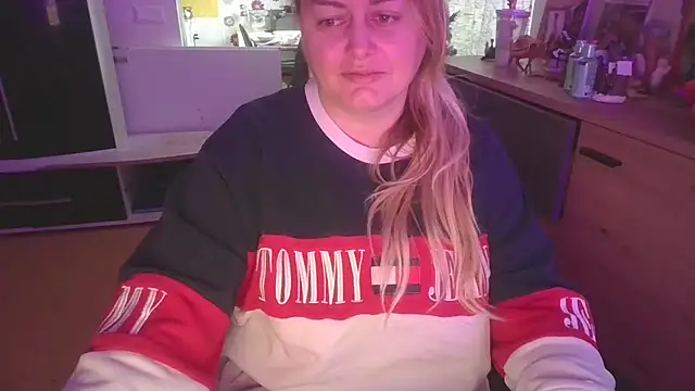 Meliss Official9 online show from December 22, 9:20 am