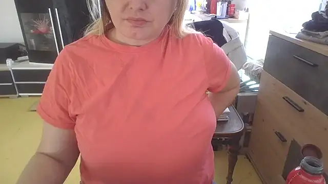 Meliss Official9 online show from April 6, 2:51 pm