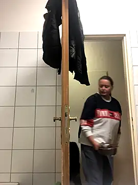 Meliss Official9 online show from October 30, 6:23 am