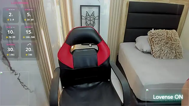 MAGNOLEROY online show from March 4, 1:08 pm