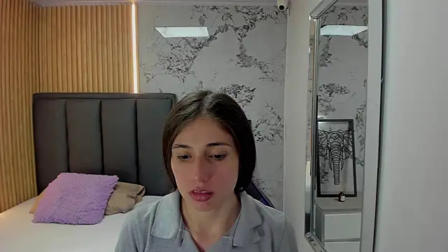 MAGNOLEROY online show from October 3, 12:39 pm