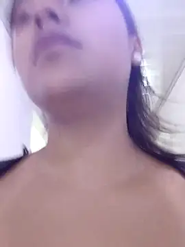 Catalehia Milk online show from January 9, 8:27 pm