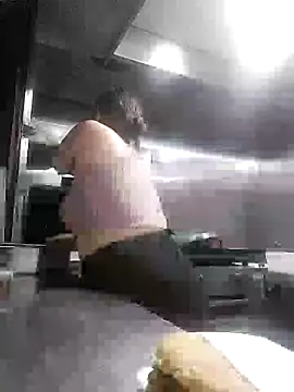 Rosaselvagem online show from December 12, 12:59 am